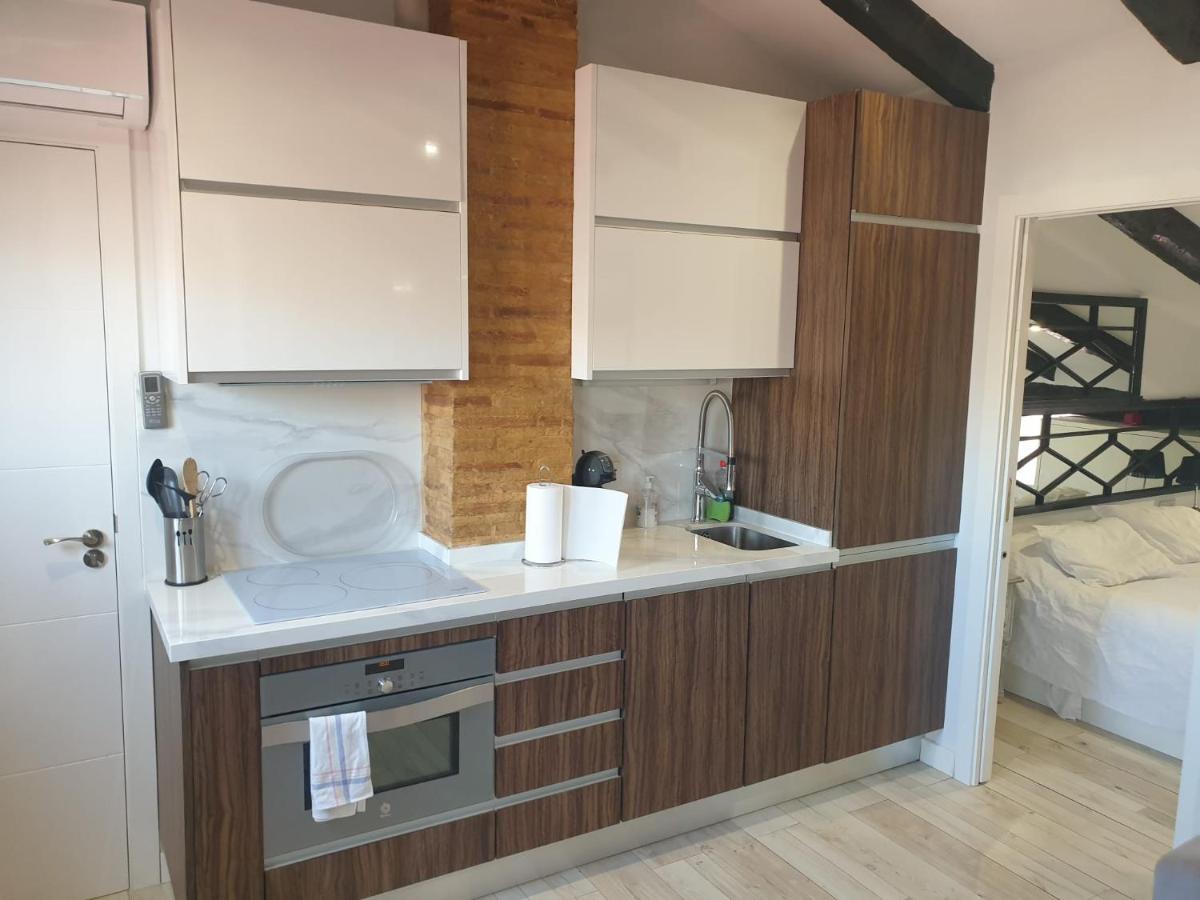 Апартаменты Atico Con Terraza Y Jacuzzi En El Centro Валенсия Экстерьер фото