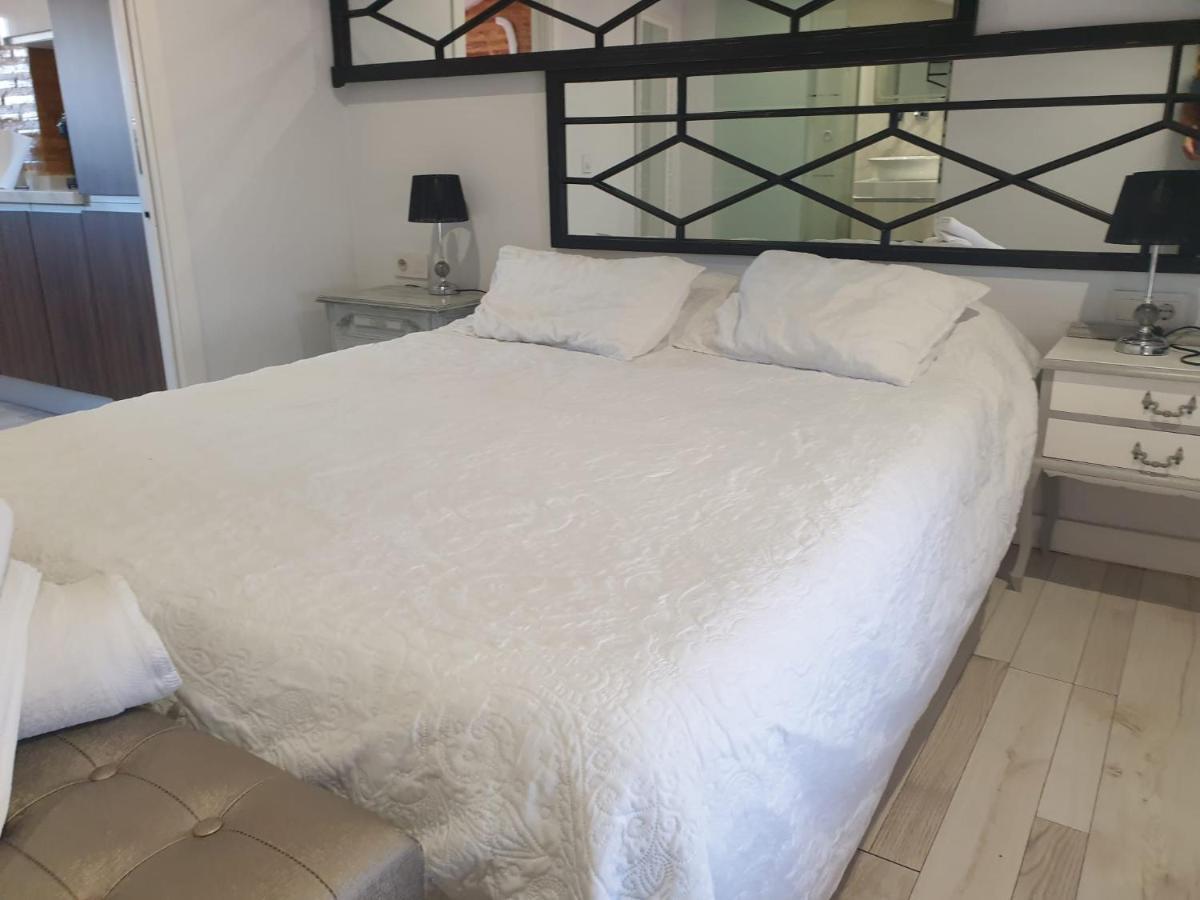 Апартаменты Atico Con Terraza Y Jacuzzi En El Centro Валенсия Экстерьер фото