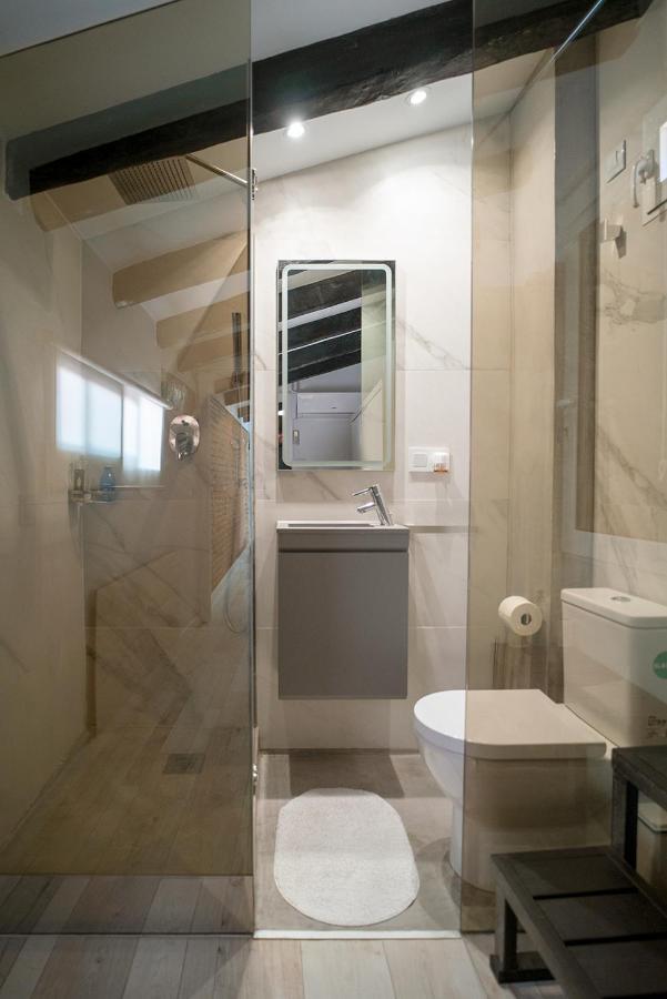 Апартаменты Atico Con Terraza Y Jacuzzi En El Centro Валенсия Номер фото